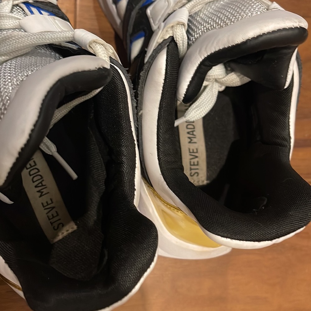 macy's steve madden tennis shoes